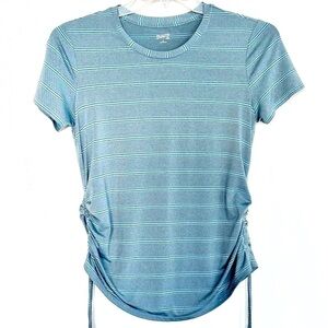 Duluth Trading Co. Women's Armachillo Cinch Tech Short Sleeve Tee